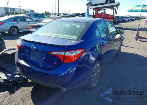 2015 Toyota Corolla S Plus z USA, uszkodzony, nr VIN 5YFBURHE8FP352288